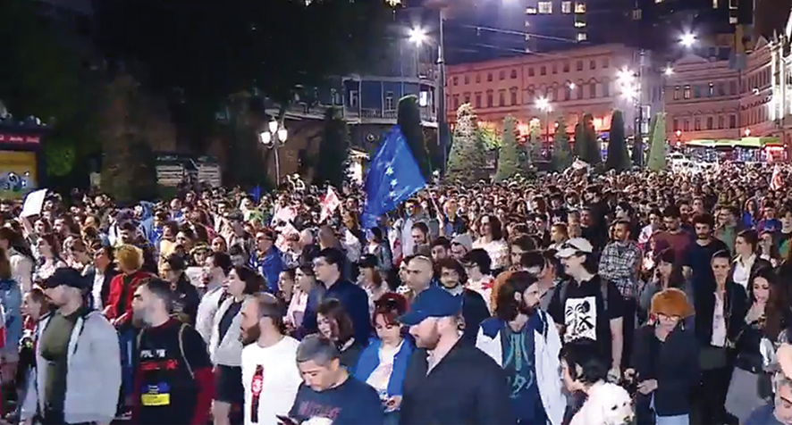 Georgia's youth protest the government's decision to introduce the foreign agents bill. Source: Mtavari Arkhi